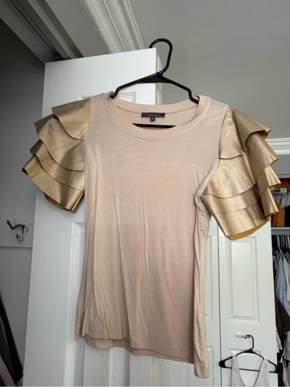 Ruffle Sleeve Top
